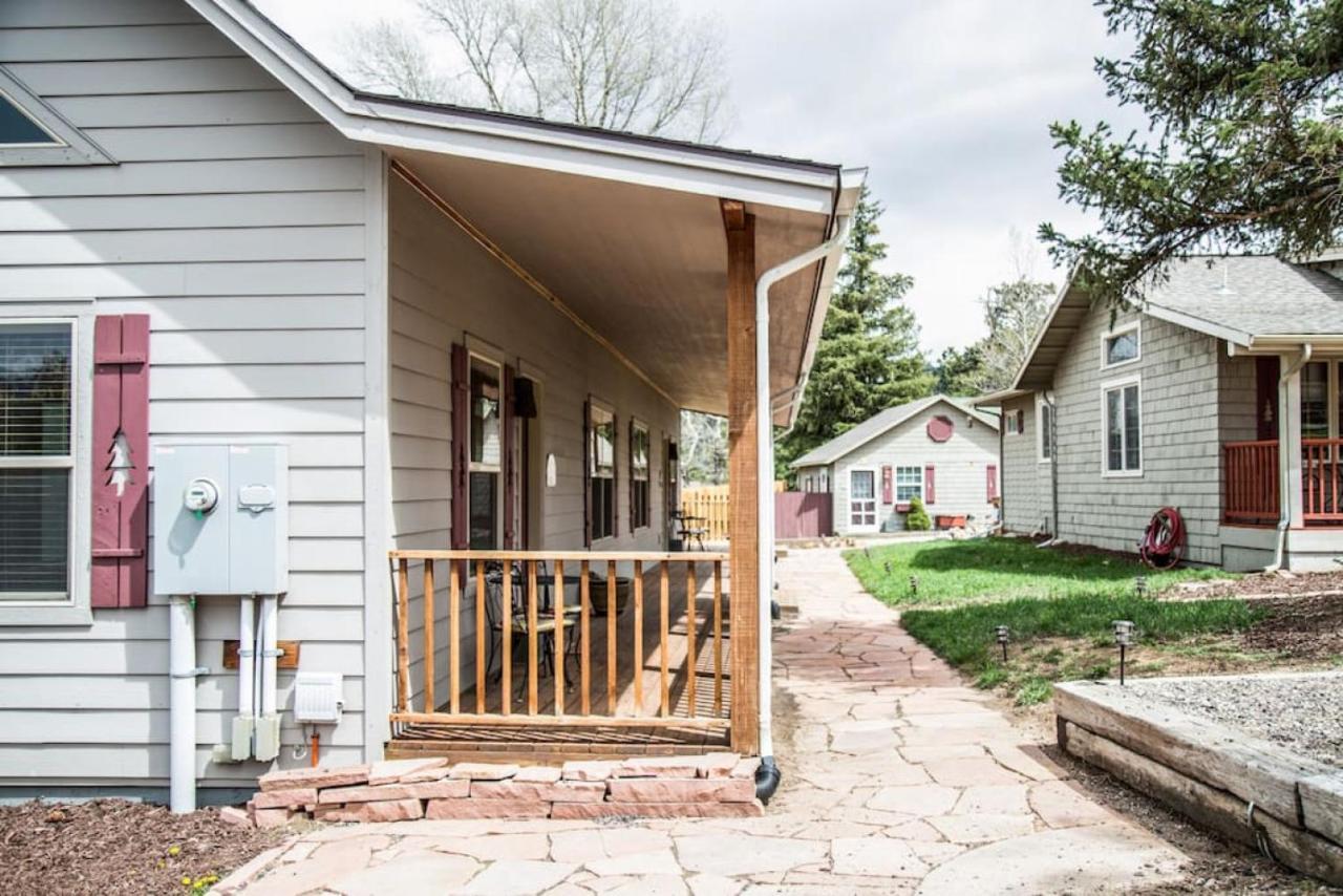 Twin Owls Lodge, Great For Families Master Bedroom, Loft, Full Kitchen, Dogs Ok Estes Park Exterior foto