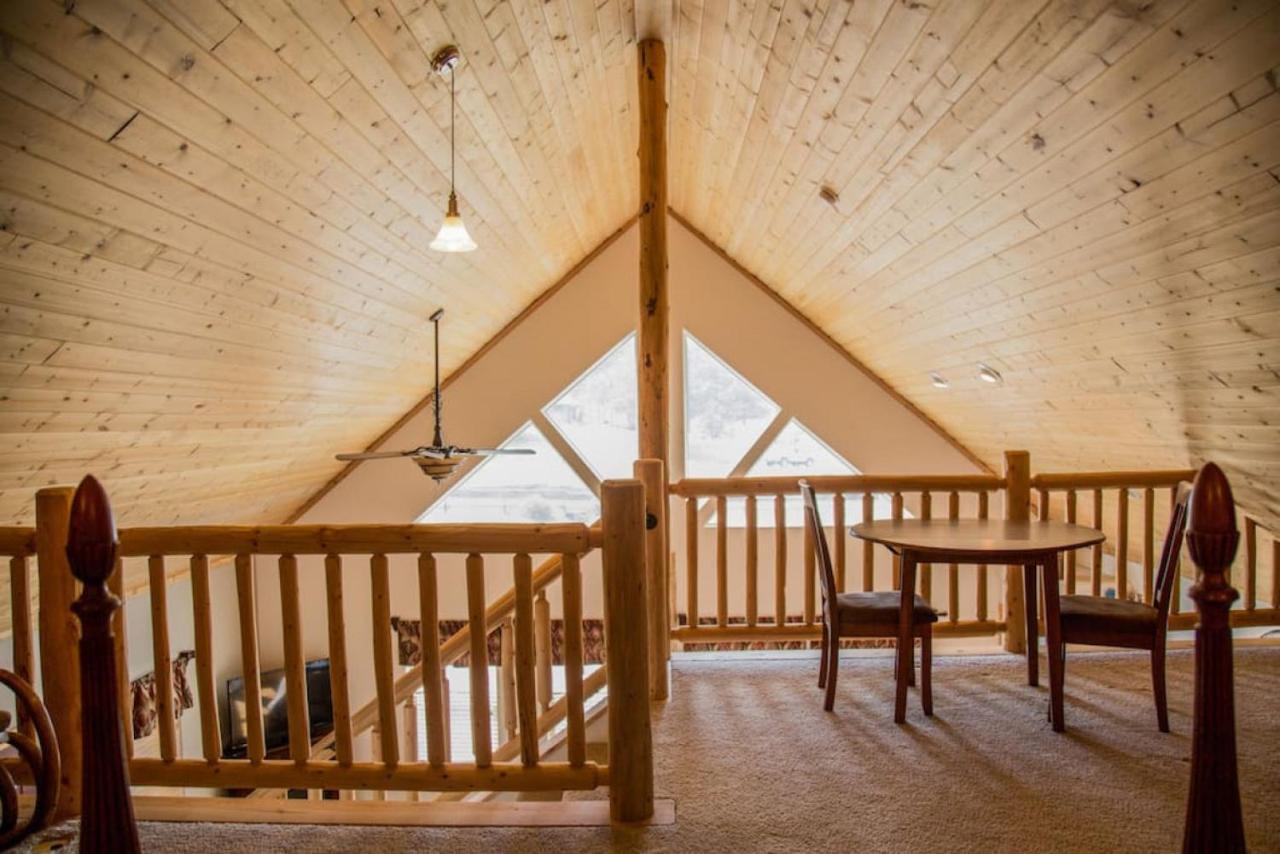 Twin Owls Lodge, Great For Families Master Bedroom, Loft, Full Kitchen, Dogs Ok Estes Park Exterior foto